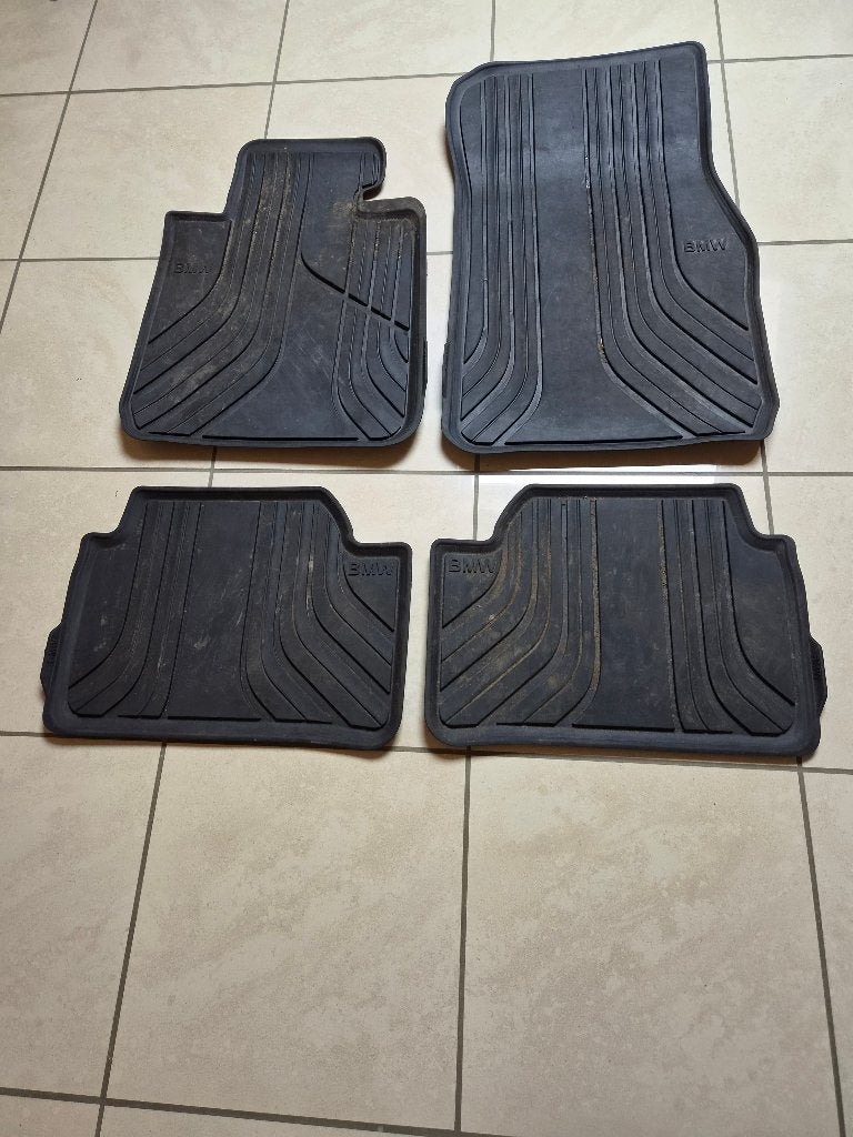 tapis caoutchouc voiture, Autos : Divers, Enlèvement, Utilisé