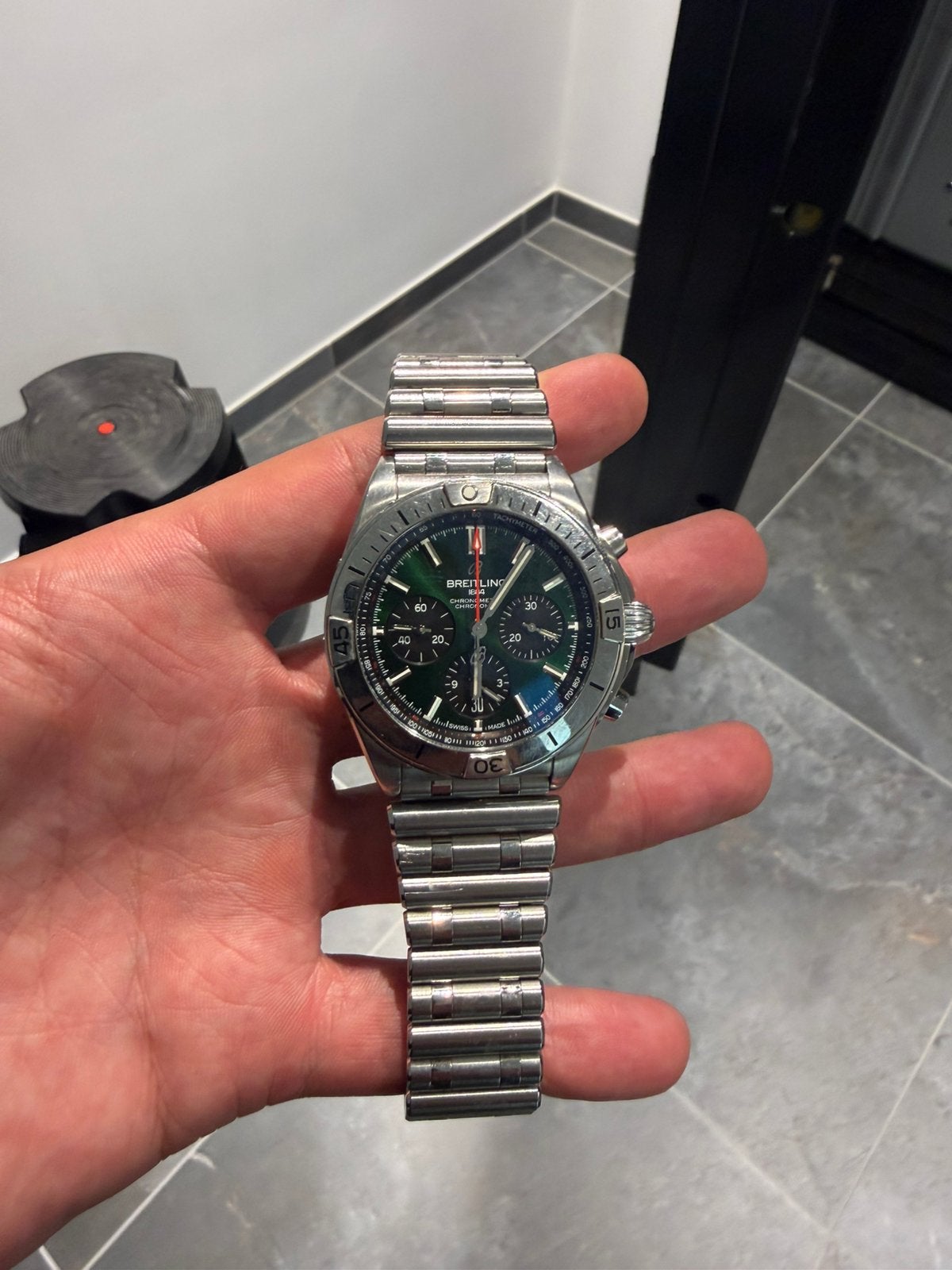 Breitling Chronomat B01 42 green dial, Bijoux, Sacs & Beauté, Montre-bracelet, Enlèvement ou Envoi, Breitling, Utilisé