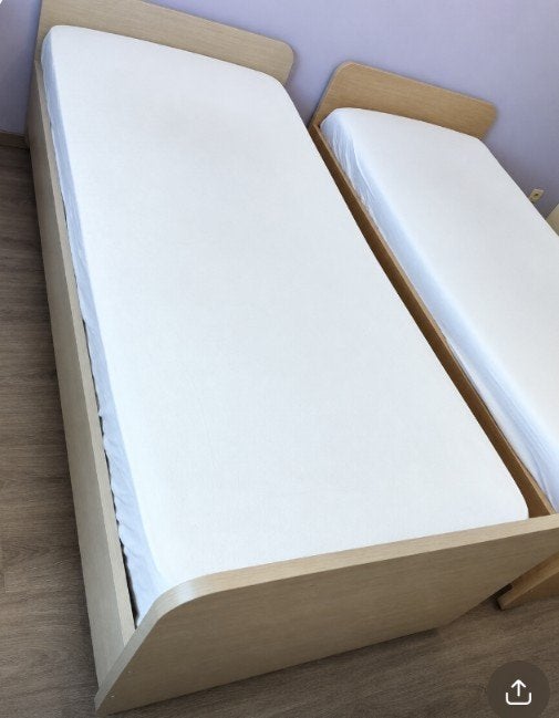 2 x 1 persoonsbed met matras 150€/bed, Huis en Inrichting, Ophalen, Gebruikt, 90 cm, Eenpersoons