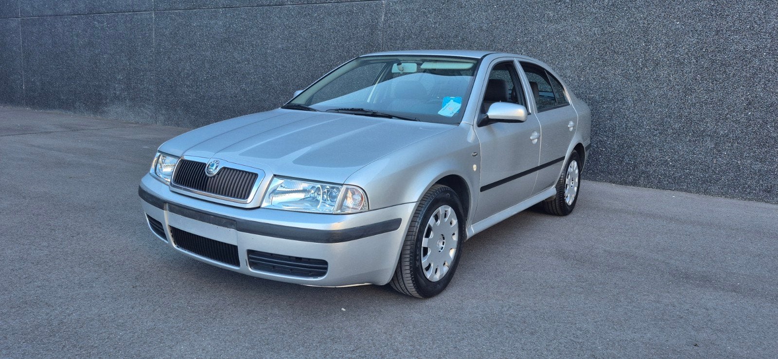Skoda Octavia 1.9 TDi *AUTOMATIQUE* CLIMATRONIC, Argent ou Gris, Achat, 4 portes, Entreprise