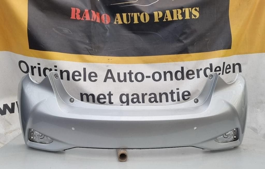 Bumper Toyota Yaris 3 Facelift 52453-0d000 Achterbumper, Auto-onderdelen, Gebruikt, -, -, Ophalen of Verzenden