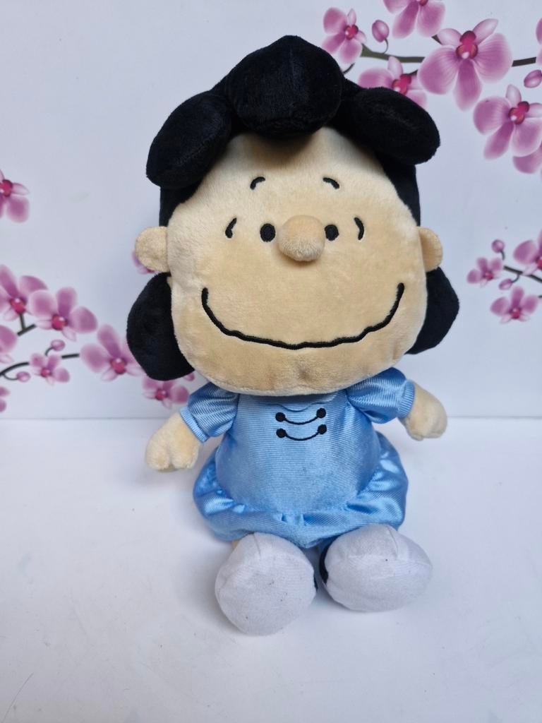 💙 Snoopy - Pop en peluche Lucy van Pelt, Enlèvement ou Envoi, Comme neuf, Autres types