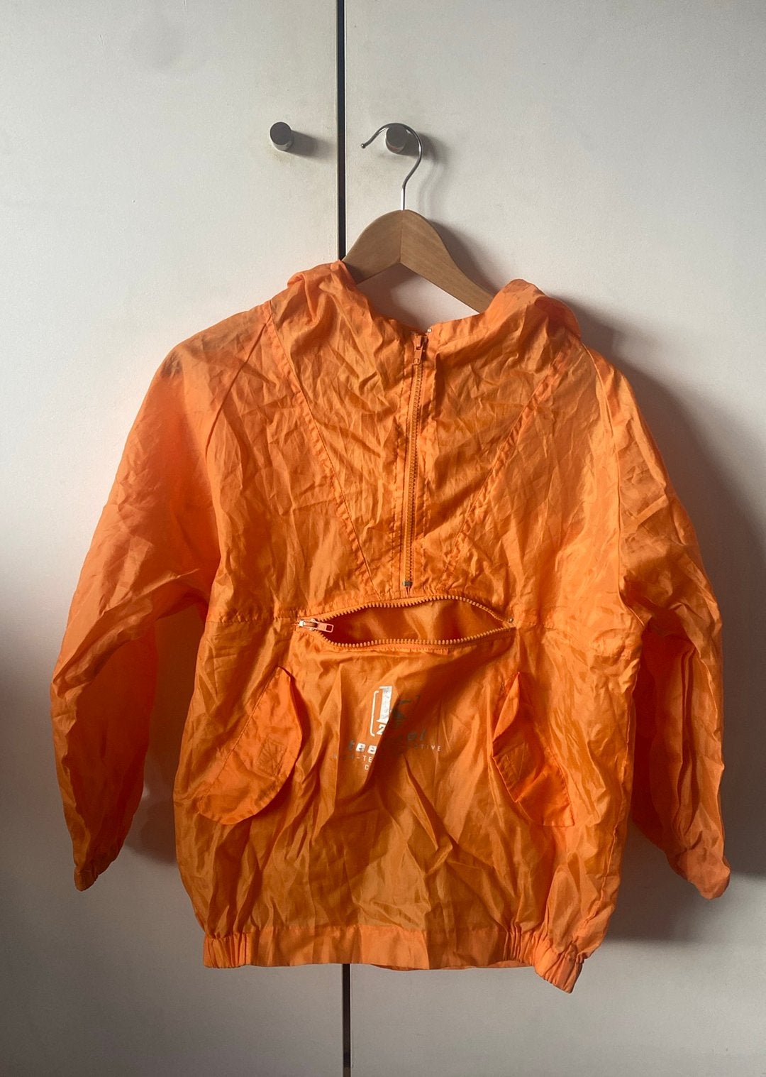 Imperméable Teen Cool Orange pour enfant, Caravanes & Camping, Enlèvement, Comme neuf, Imperméable, Kinderen