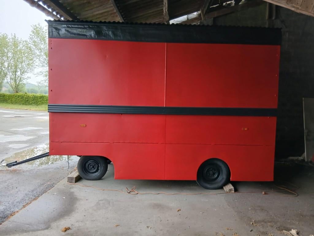 Kermiswagen, Zakelijke goederen, Ophalen