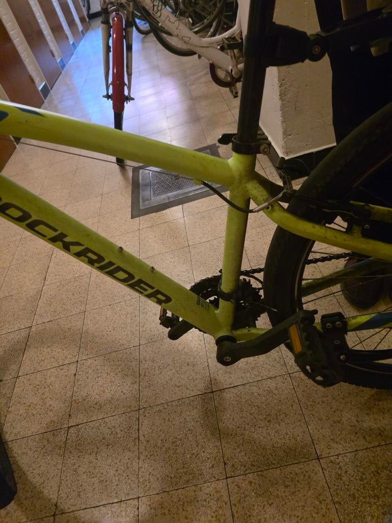 Mtb rockrider St100 fluo, Fietsen en Brommers, Ophalen, 24 inch of meer, Gebruikt, Staal