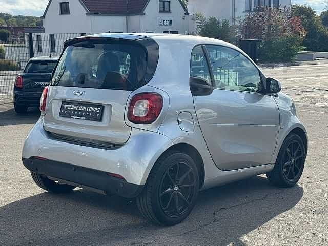 Smart forTwo 1.0i Prime / TOIT PANO / SIEGES CUIR CHAUFFANT, Auto's, Handgeschakeld, 2 zetels, Stadsauto, 69 pk