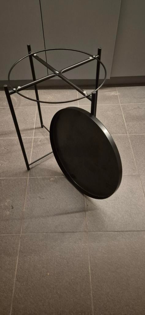 Bijzet tafeltje, Huis en Inrichting, Tafels | Bijzettafels, Ophalen, Metaal of Aluminium, Rond, Zo goed als nieuw