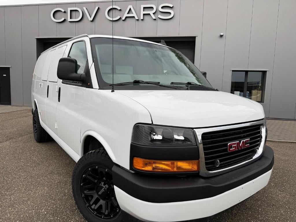 GMC SAVANA 6.6 L BENZINE LICHTE VRACHT, Auto's, Bestelwagens en Lichte vracht, Bedrijf, Te koop, ABS, Achteruitrijcamera, Airbags