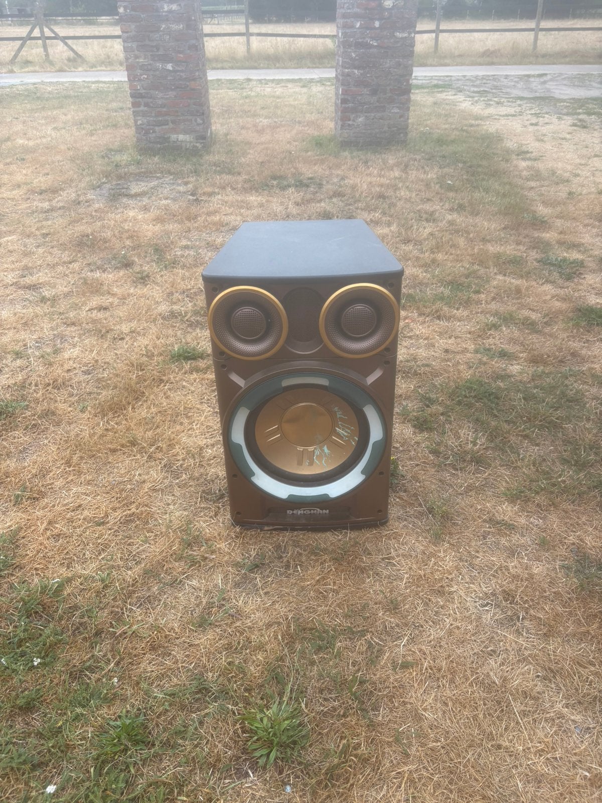 Boxen tekoop goeie staat gebruik ze alleen niet meer., Audio, Tv en Foto, Luidsprekerboxen, Gebruikt, Subwoofer, Ophalen of Verzenden