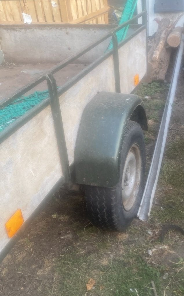 Aanhangwagen nog goede staat, Ophalen, Zo goed als nieuw