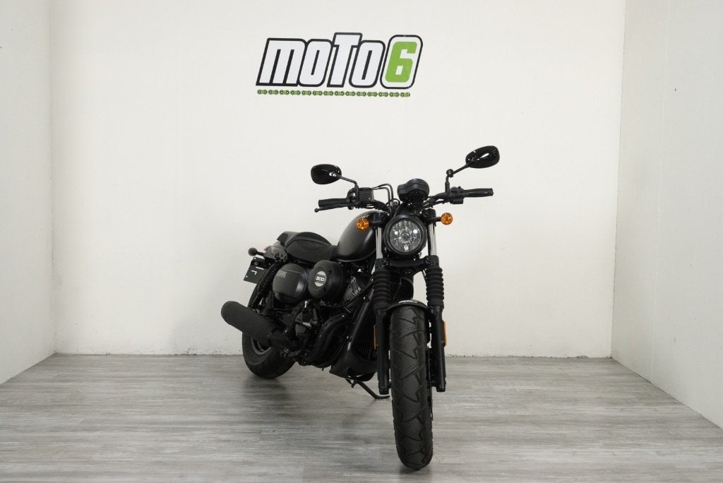 Hyosung GV 300 S, 2 cilinders, Chopper, Bedrijf, 11 kW of minder