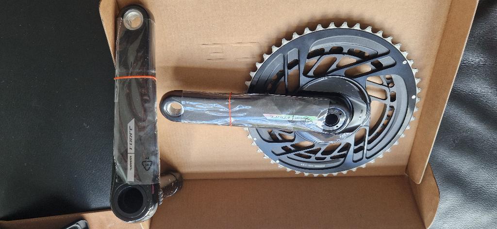 Sram force D2 crankstel, Fietsen en Brommers, Crankstel of Pedalen, Ophalen of Verzenden, Zo goed als nieuw, SRAM