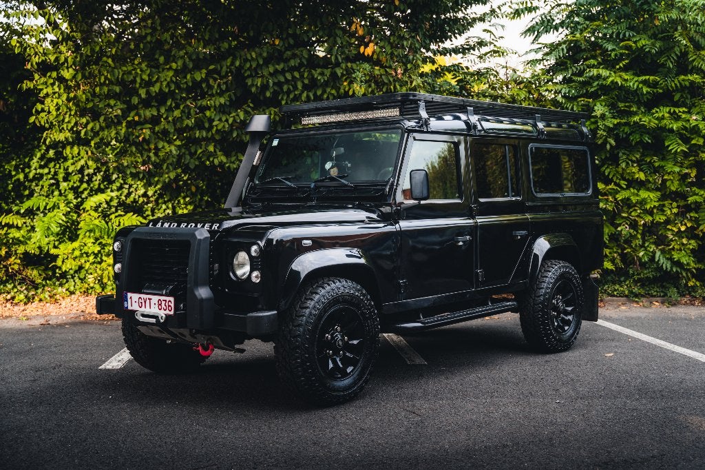 Land Rover Defender 110 TD5 15P // FULL BLACK, Auto's, Stof, Zwart, Zwart, SUV of Terreinwagen
