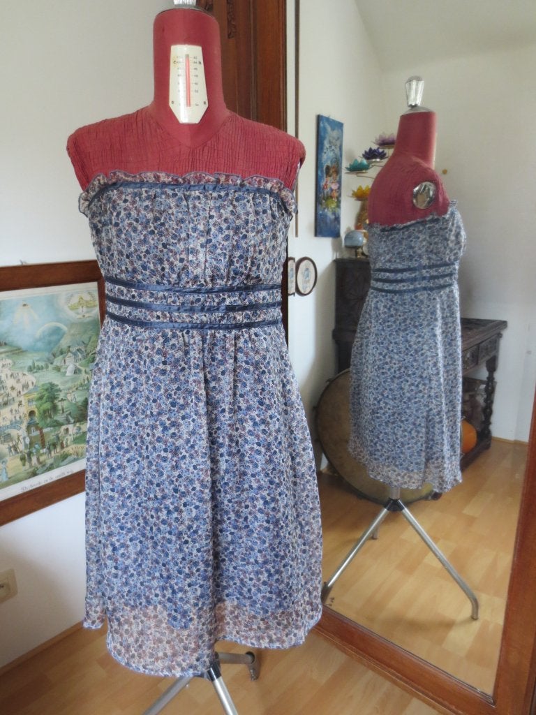 Luchtig kleedje retro stijl bloemenprint, Kleding | Dames, Maat 38/40 (M), Blauw, Ophalen of Verzenden, Zo goed als nieuw