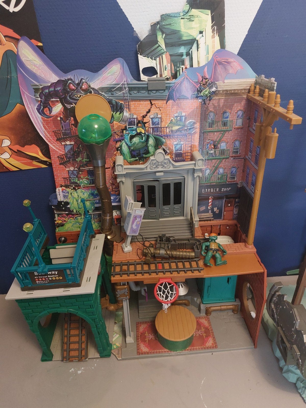 Teenage Mutant ninja turtles sewer lair speelset, Ophalen