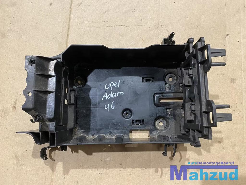 OPEL ADAM CORSA E 1.2 Accubak accuhouder 2012-2019, Gebruikt, Opel Automobile GmbH, Kontakt@opel-infoservice.de, Opel
