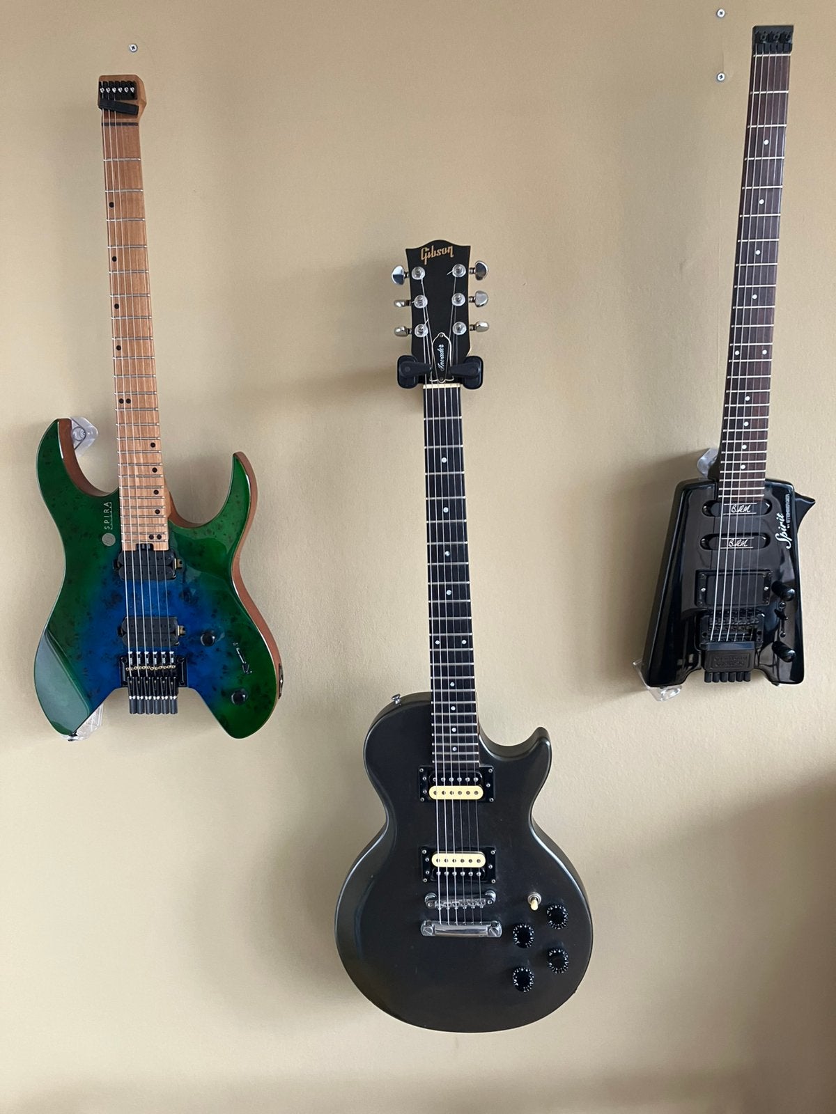 Gibson Invader de 1986, Enlèvement ou Envoi, Utilisé, Solid body, Gibson