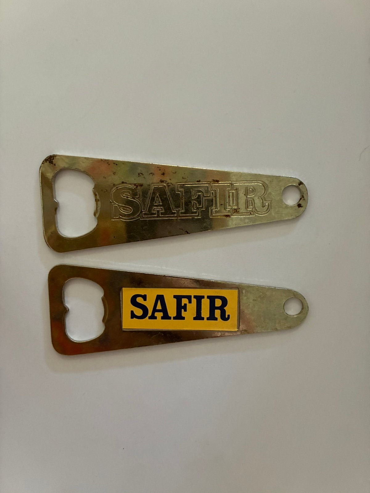 Aftrekkers Safir, Verzamelen, Biermerken, Ophalen of Verzenden, Zo goed als nieuw