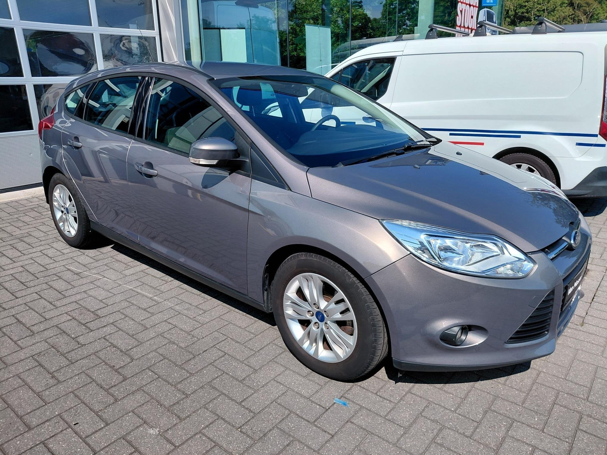 Ford Focus 1.6 Ti-VCT 77kW Titanium, Auto's, Euro 5, Gebruikt, 4 cilinders, Bedrijf