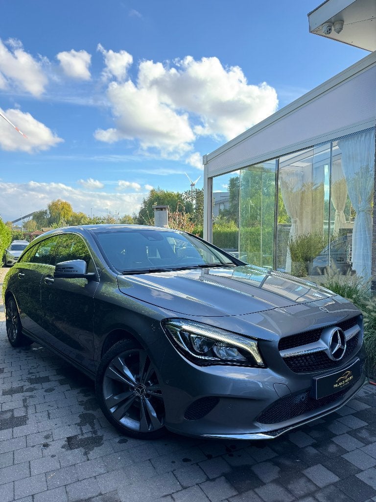 Mercedes CLA180 2019, Autos, Euro 6, Entreprise, Boîte manuelle, Noir