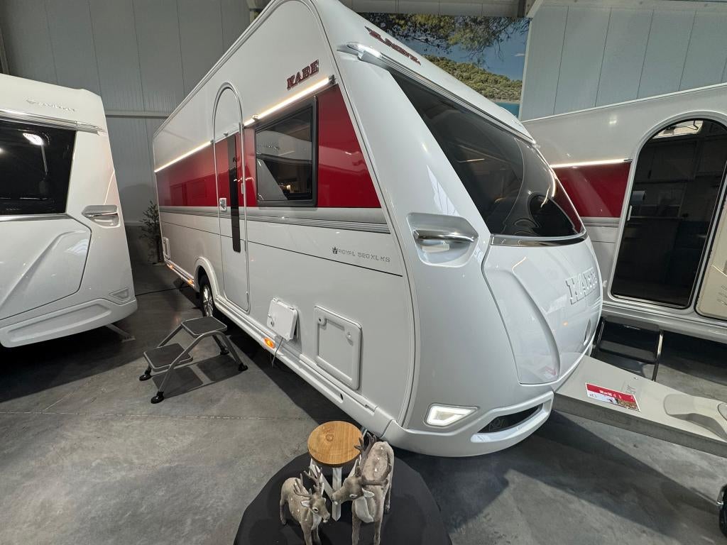 Kabe Royal 520 XL KS 2026, Rondzit, Frans bed, 7 tot 8 meter, Bedrijf