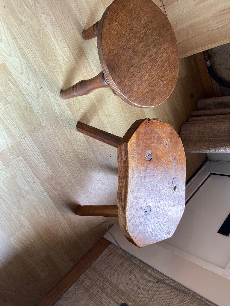 Houten krukjes, Ophalen, Zo goed als nieuw