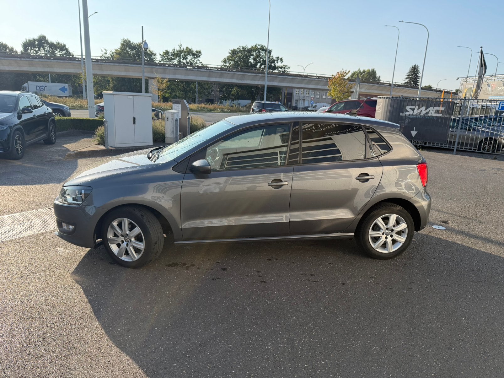 Volkswagen Polo 1.2 Benzine – Bouwjaar 2014, Auto's, Stof, Mistlampen, Bruin, Overige kleuren