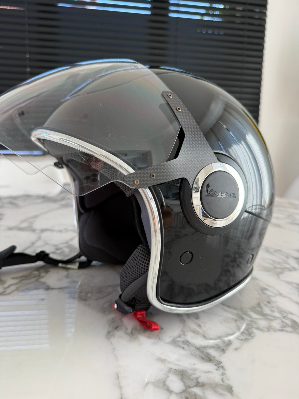Vespa helm, Ophalen, Zo goed als nieuw