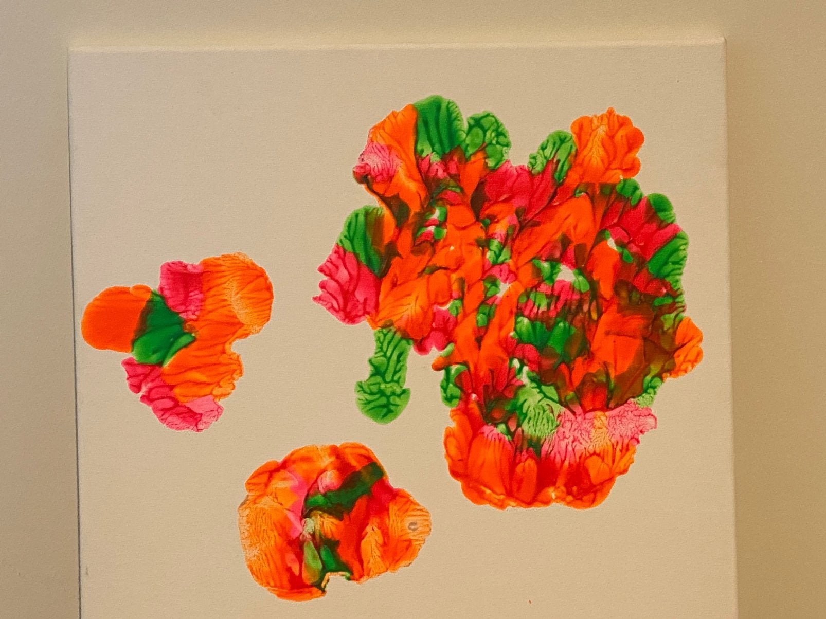 Abstracte bloem op canvas (fluoverf), Antiek en Kunst, Ophalen