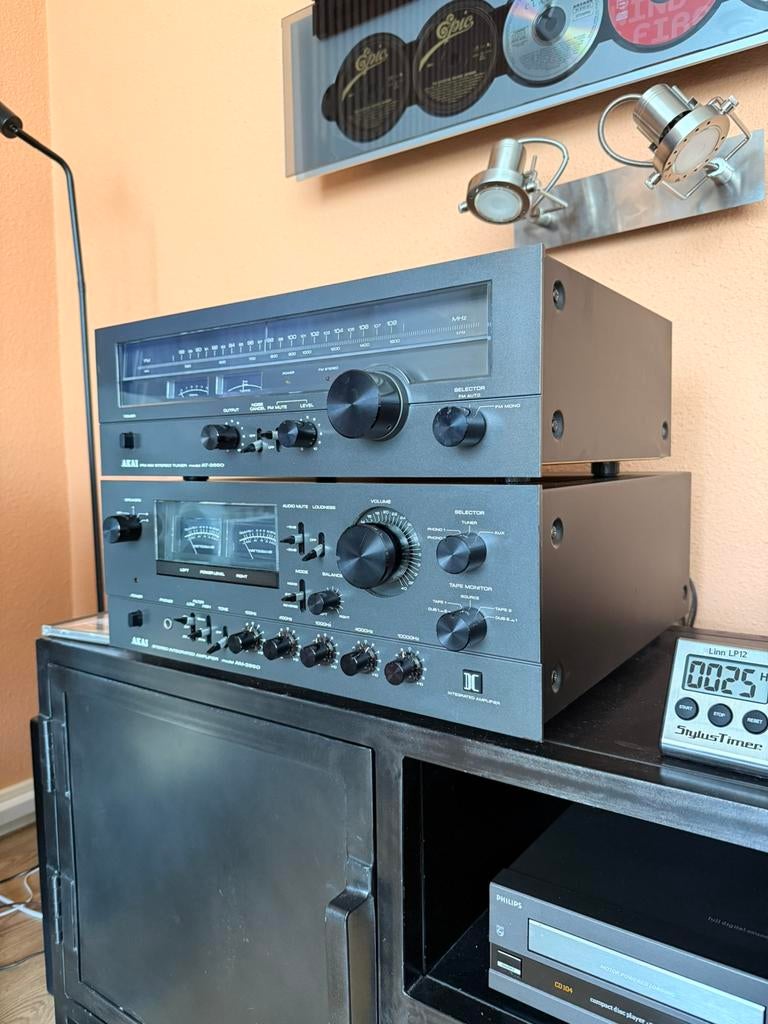 Akai AM-2950 & Akai AT-2650 mint conditie, TV, Hi-fi & Vidéo, Chaîne Hi-fi, Enlèvement, Comme neuf, Akai