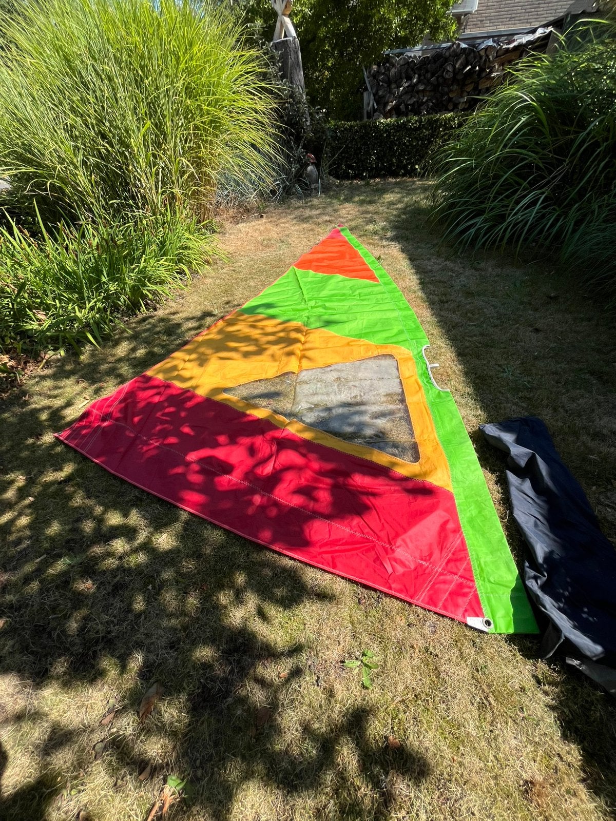 Kindersurfzeil, Watersport en Boten, Windsurfen, Ophalen, Zo goed als nieuw, Zeil, Minder dan 3.5 m²