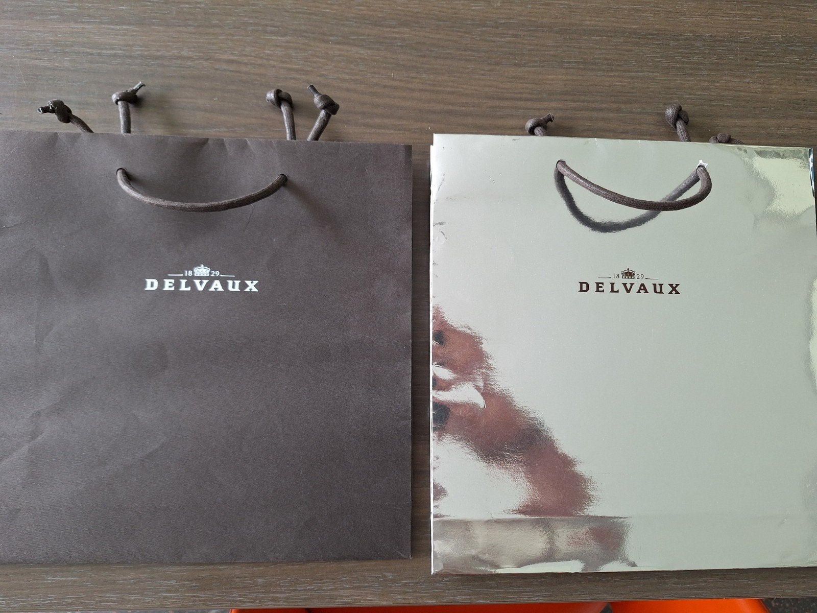 Delvaux paperbag, Handtassen en Accessoires, Ophalen