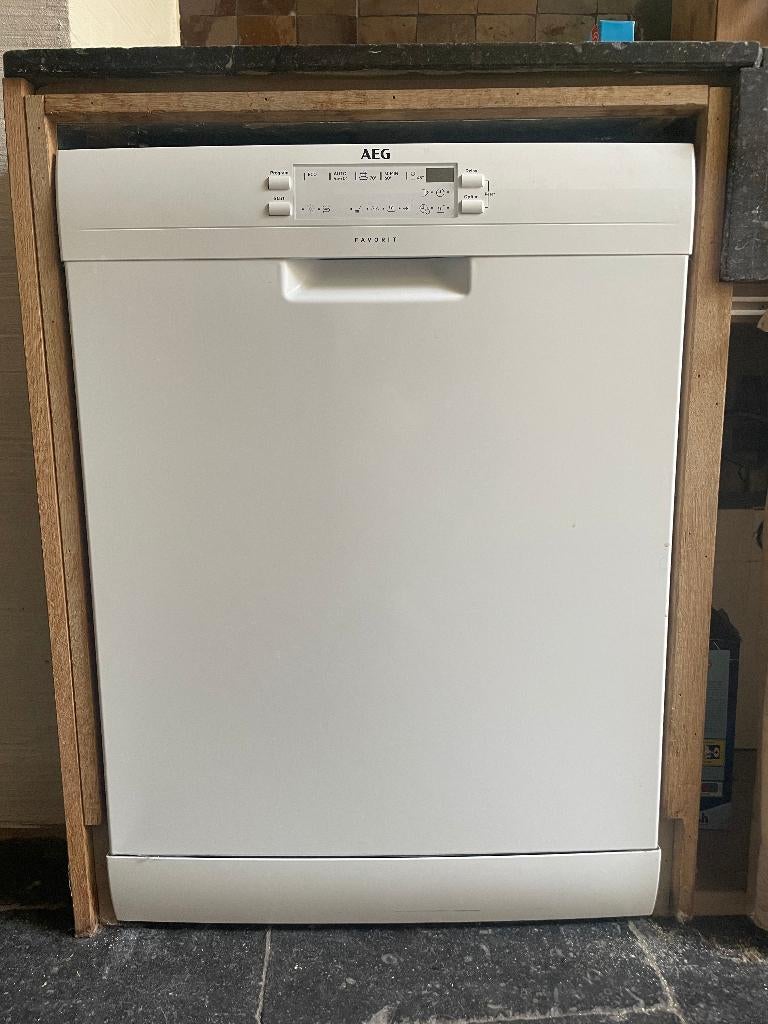 Lave vaisselle AEG, 85 à 90 cm, Moins de 10 litres, Comme neuf, Enlèvement