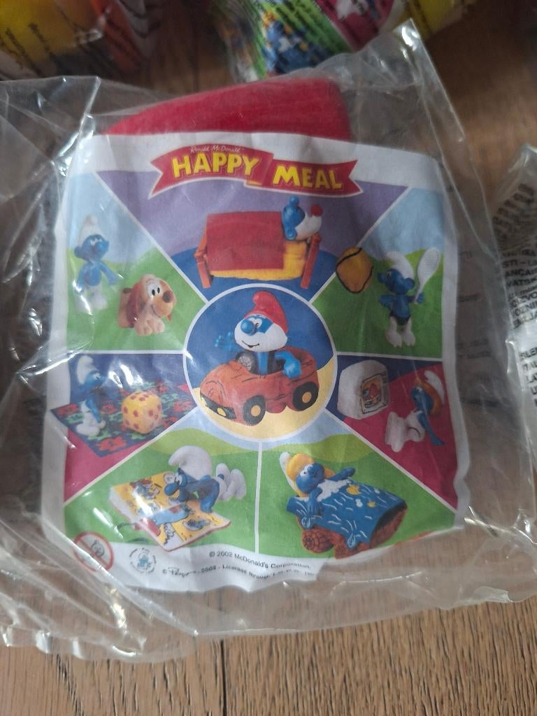 Smurfen Mc Donalds Happy Meal set 2002 (NIEUW!), Collections, Schtroumpfs, Enlèvement ou Envoi, Neuf, Schtroumpf à Lunettes