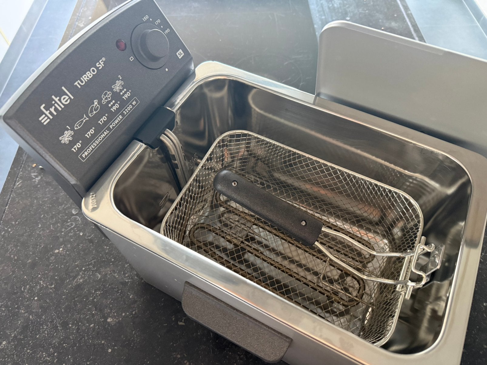 Fritel Turbo SF friteuse 5l, Elektronische apparatuur, Frituurpannen, 4 liter of meer, Ophalen, Gebruikt, Uitneembare binnenpan
