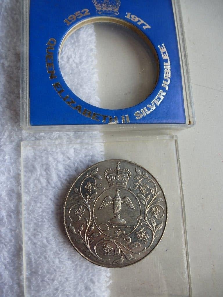 Pièces de monnaie commémorative, Enlèvement, Autres matériaux