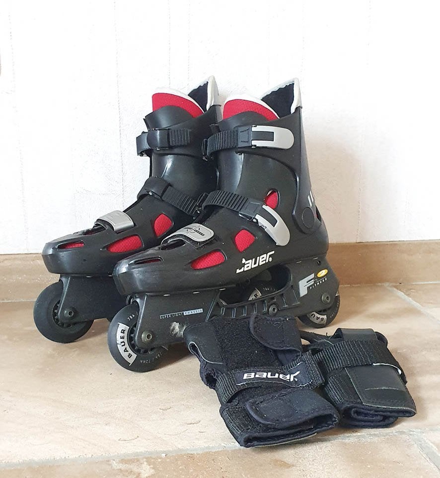 Bauer Skeelers Inline Skates Maat 38 – 40,5  Polsbeschermers, Sport en Fitness, Ophalen, Gebruikt, Inline skates 4 wielen, Bauer