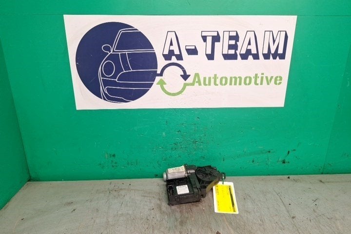 MOTEUR LEVE VITRE ELECTRIQUE Volkswagen Golf V (1K1), Volkswagen, Volkswagen AG, Utilisé, Kundenbetreuung@volkswagen.de