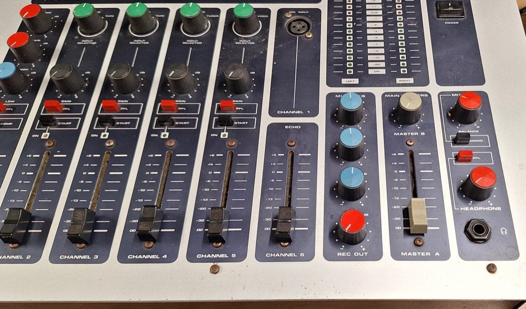DJ-Mengpaneel JB-Console M13, Musique & Instruments, Tables de mixage, Enlèvement, Utilisé, 5 à 10 canaux, Entrée micro