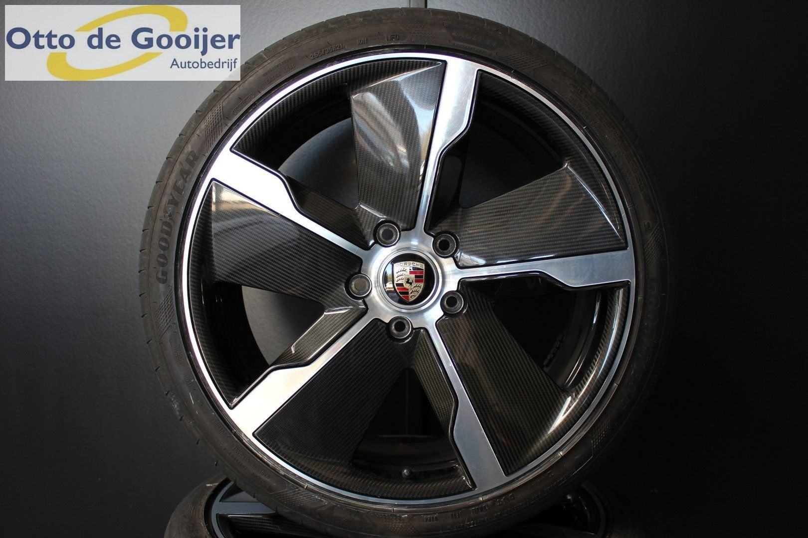 Originele Porsche Taycan Exclusive Design Carbon 21 Inch Zom, Ophalen, Gebruikt, -, 265 mm