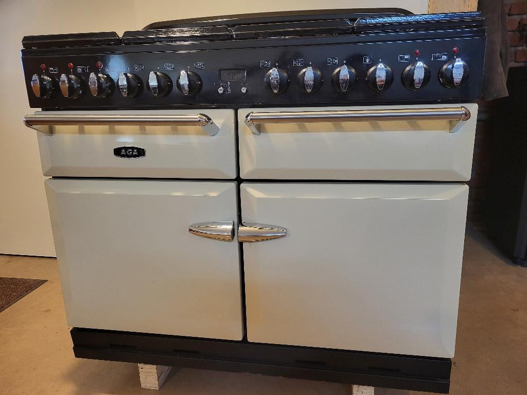 Aga masterchef 110 crème, Elektronische apparatuur, Fornuizen, Ophalen of Verzenden, Zo goed als nieuw