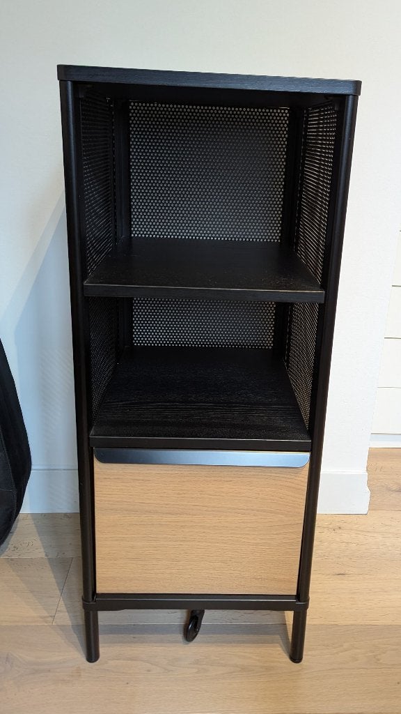 IKEA Bekant kast, Huis en Inrichting, Kasten | Boekenkasten, Ophalen, Met plank(en), Minder dan 50 cm, 100 tot 150 cm
