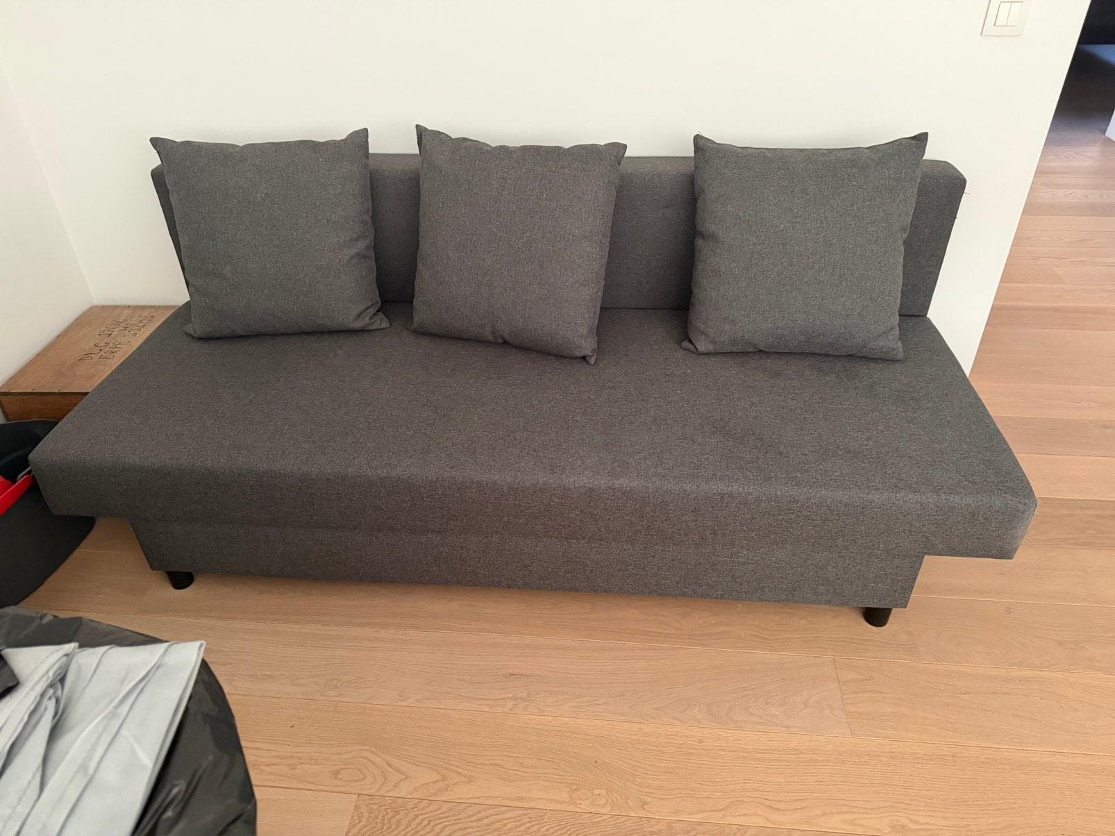 3-zits grijze zit / slaapbank, Huis en Inrichting, Ophalen, Zo goed als nieuw