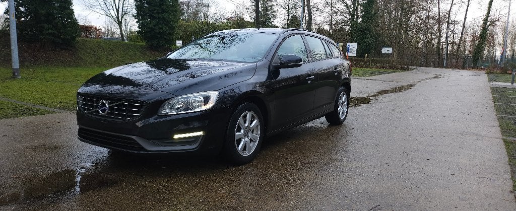 Volvo V60 1.6 D2 Bj.2014 Met 184.000 Km., Autos, Volvo, Essai à domicile, Achat, Euro 6, Entreprise
