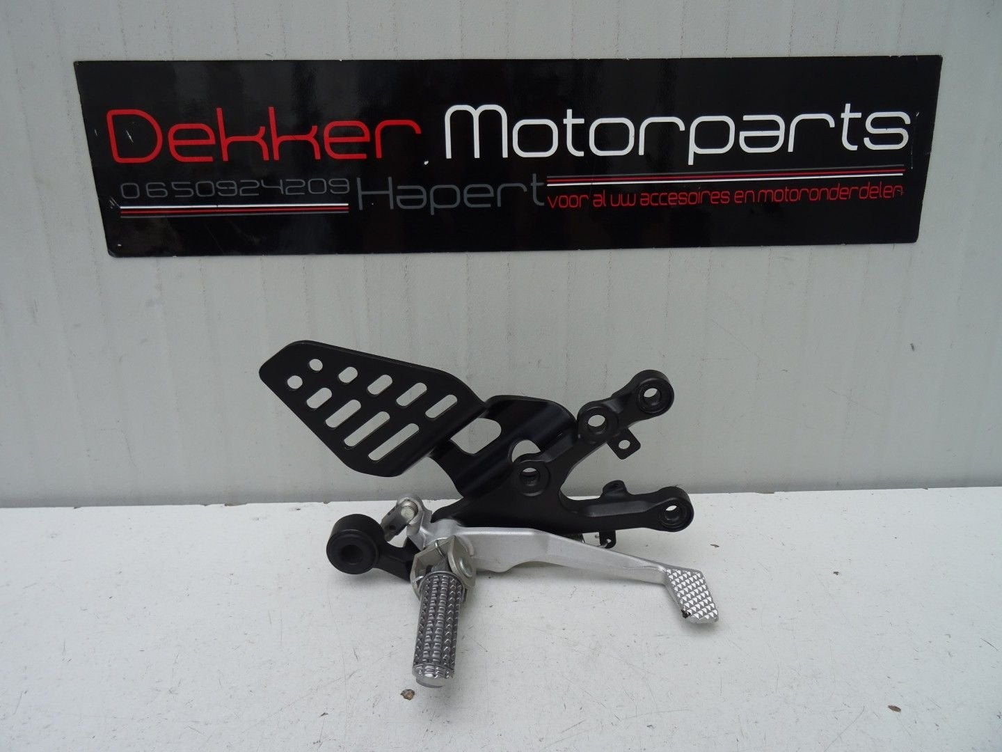 Remset / Rechter Voetsteun Yamaha YZF R6 2006-2016 RJ11 RJ15, Motoren, Gebruikt, -, -, Ophalen of Verzenden
