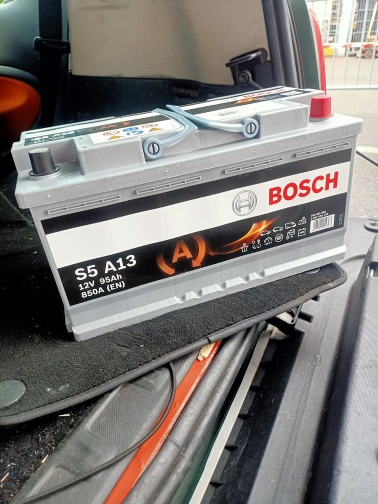 Bosch auto baterrij 95 Ah nieuw
Start stop, Auto-onderdelen, Accu's en Toebehoren, Ophalen