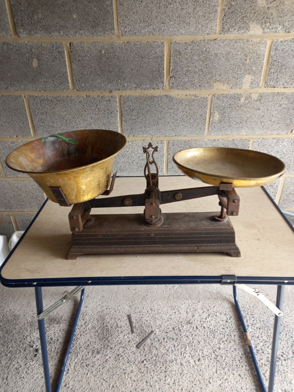 Ancienne balance 10kg, Enlèvement