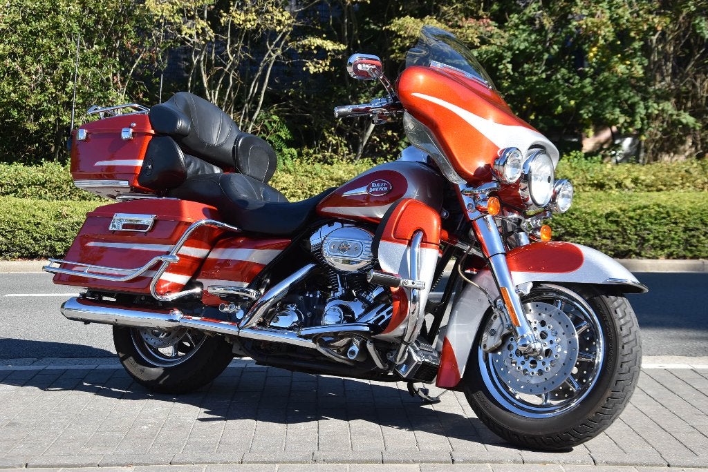 Harley Davidson - Se TOURING CVO ELECTRAGLIDE ULTRA CLASSIC, Motoren, 2 cilinders, Occasion, Motorrijbewijs A, Bedrijf