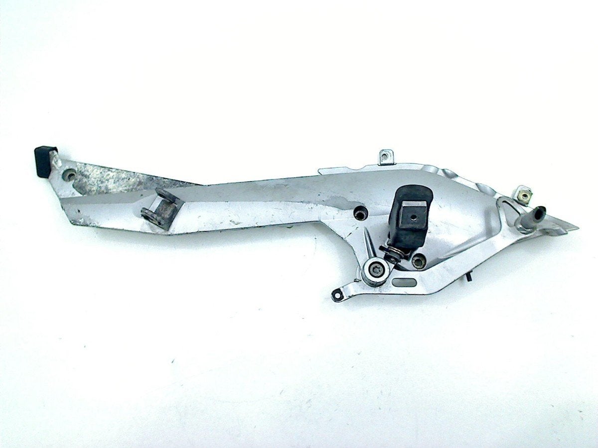 SCHETSPLAAT RECHTS VOOR R 1200 RT 2010-2013 (R1200RT 10), Dhr. S. di Majo, Gebruikt, Info@cama-motorparts.nl, P.J. Troelstraweg 8 8
3144 CX  MAASSLUIS, NL