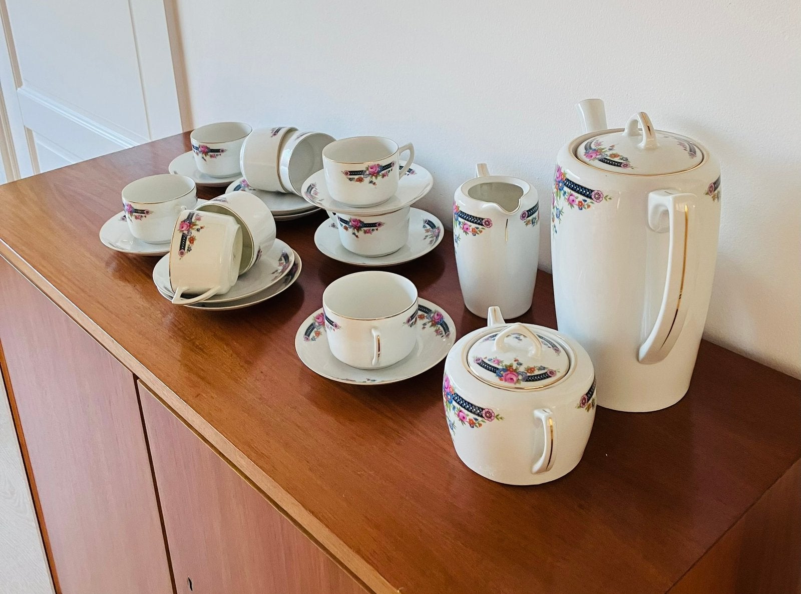 Vintage Porseleinen Koffie- en Theeservies Gebrüder Benedikt, Ophalen